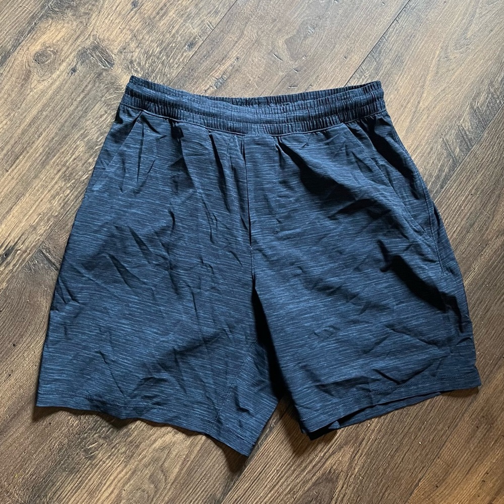 Lululemon Mens Pace Breaker Shorts Unlined M Navy Heathered Black